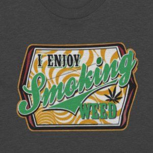 Weed shirt, cannibis smoking